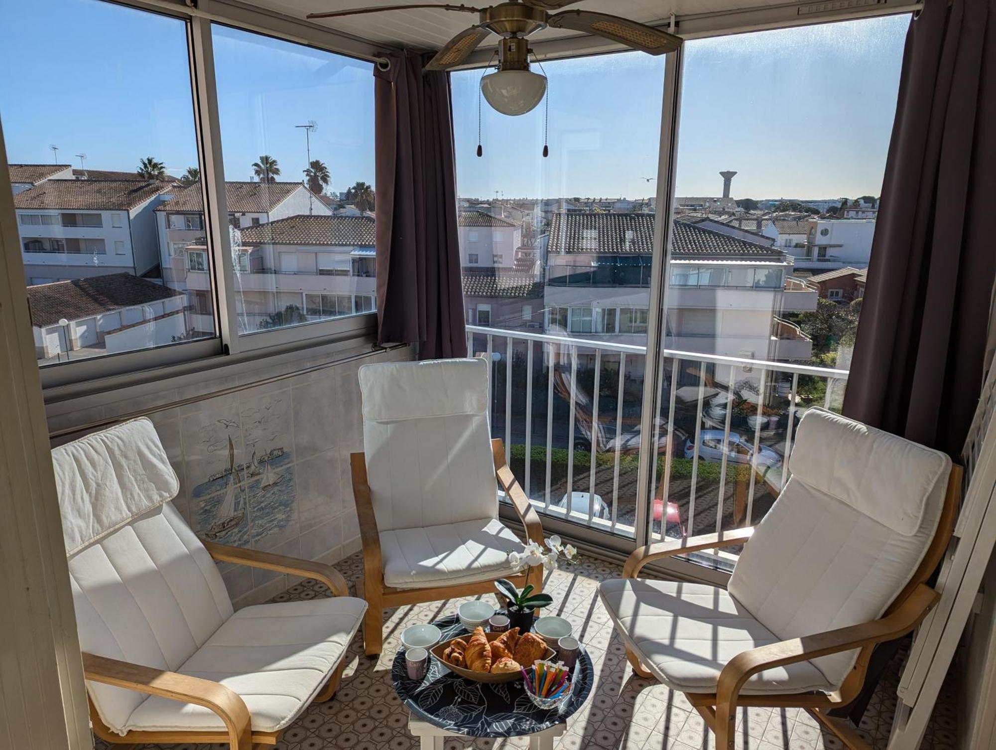 Sol-Y-Days Drakkar, Appartement Familial 2 Chambres Avec Parking, Proche Centre-Ville Et A 300M De La Plage ル・グロー・デュ・ロワ エクステリア 写真